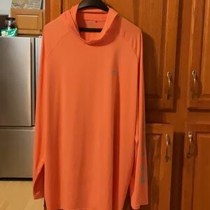 Gently used men’s hooded lightweight AFICO long sleeved fishing hoodie size xxl